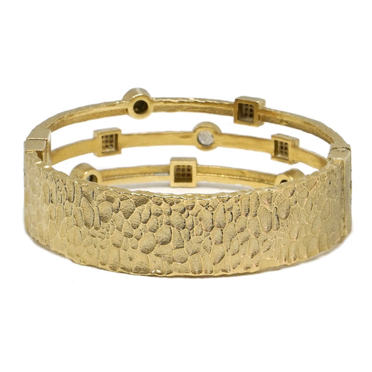 GOLD DANUBE BANGLE