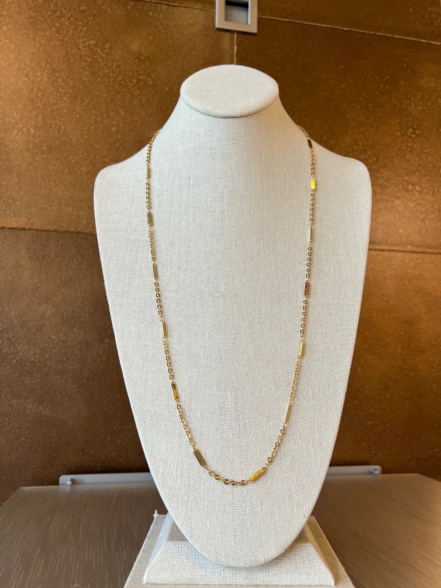 Bar & Chain Necklace