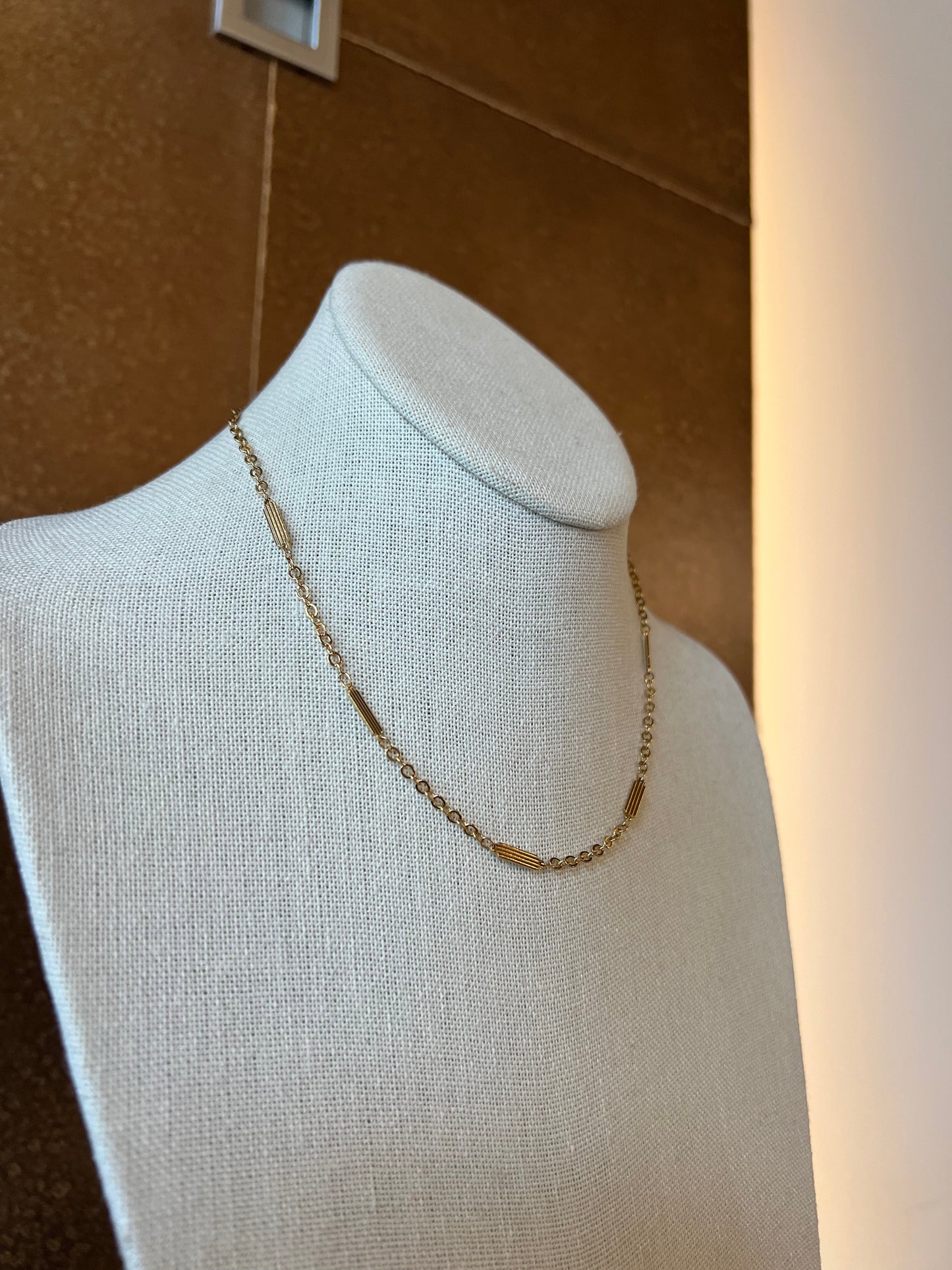 Bar & Chain Necklace