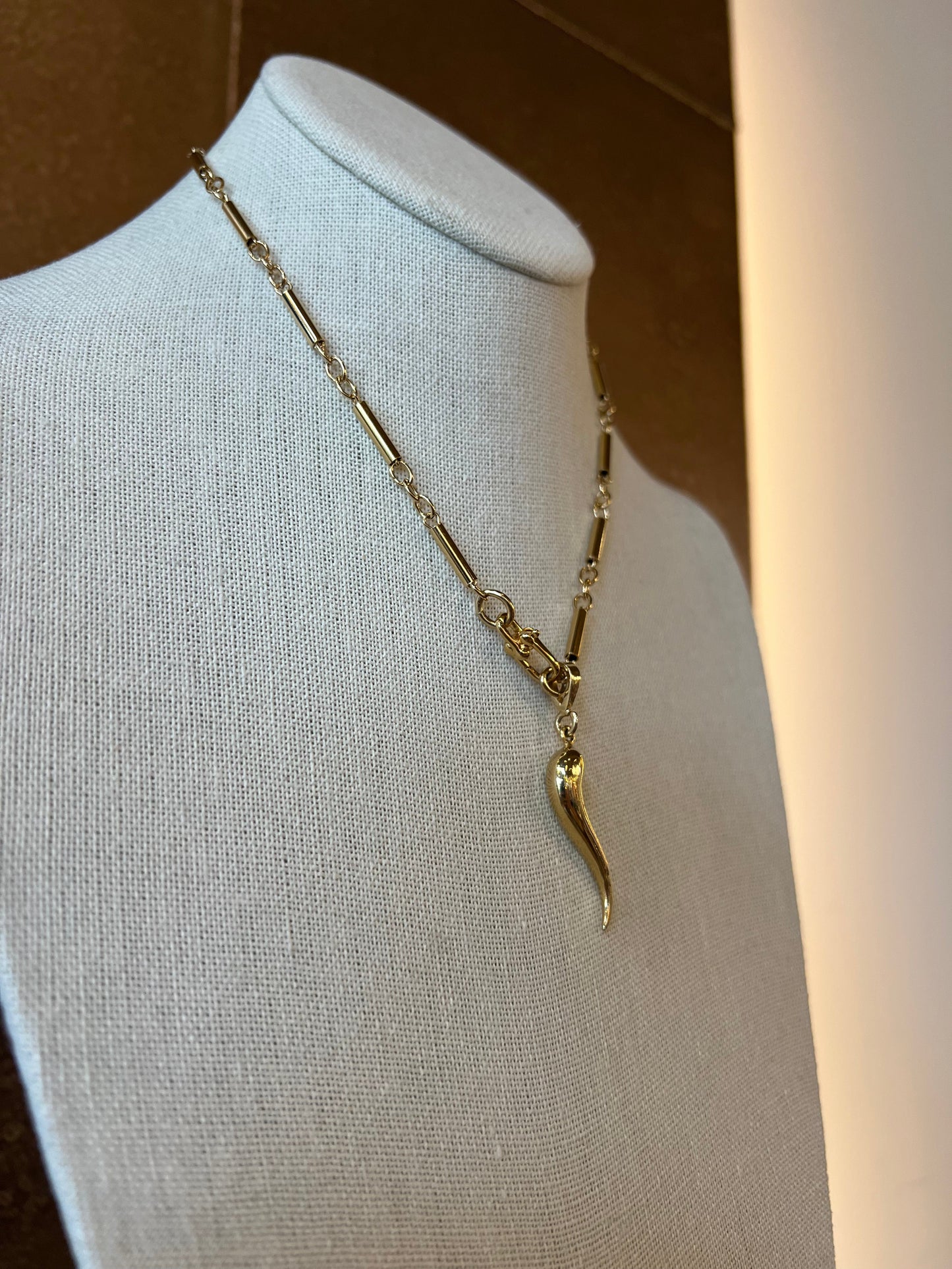 Swoosh Pendant Necklace