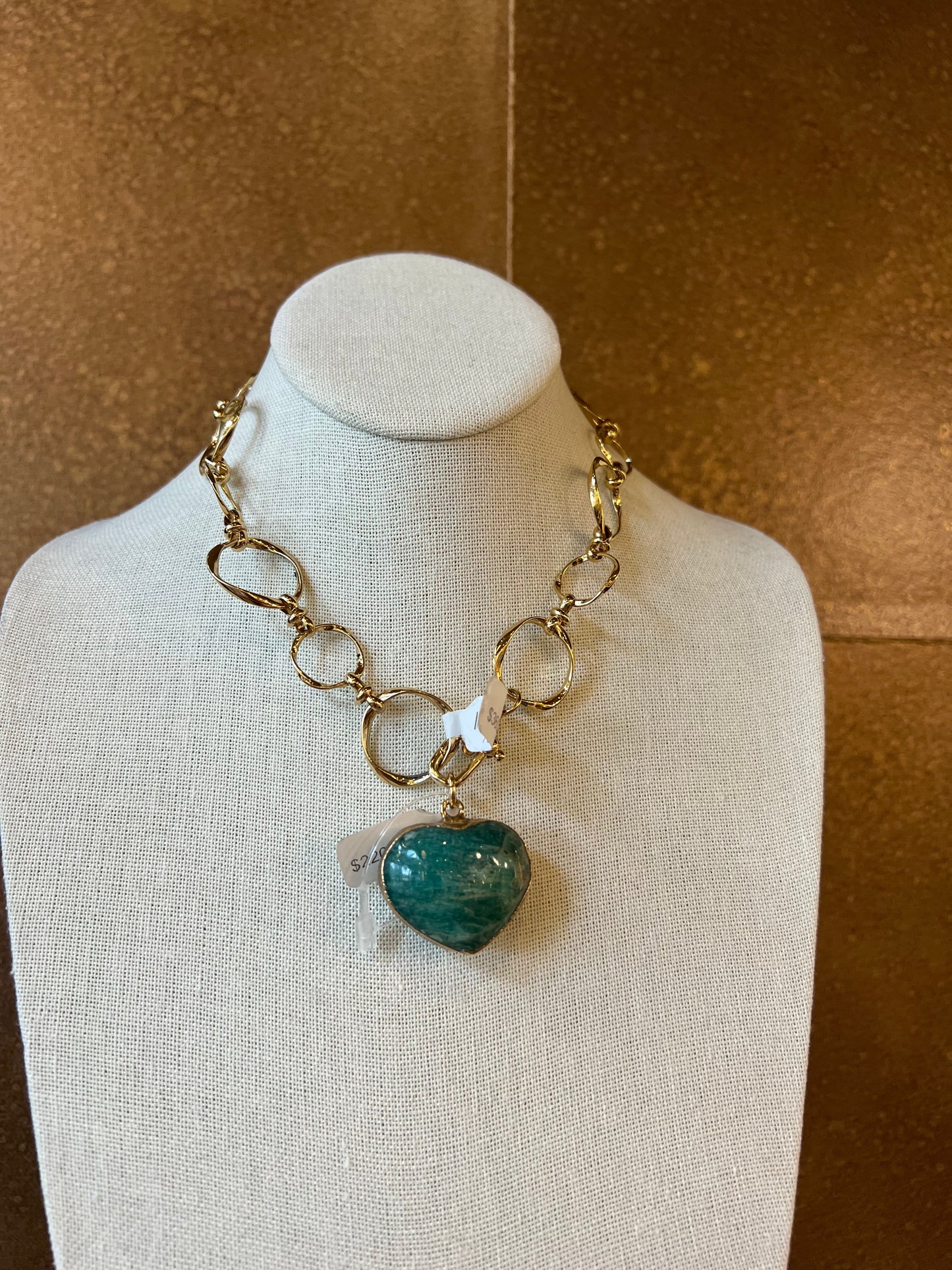 Loop Necklace