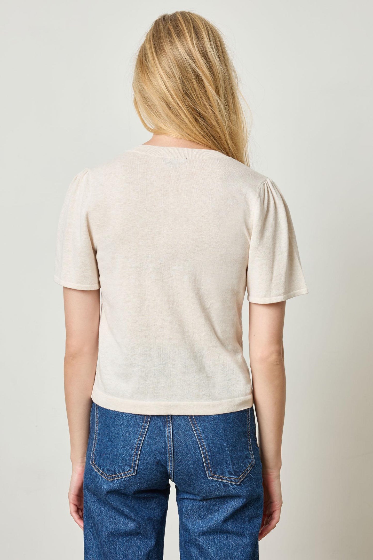 Short Slv Vneck Sweater